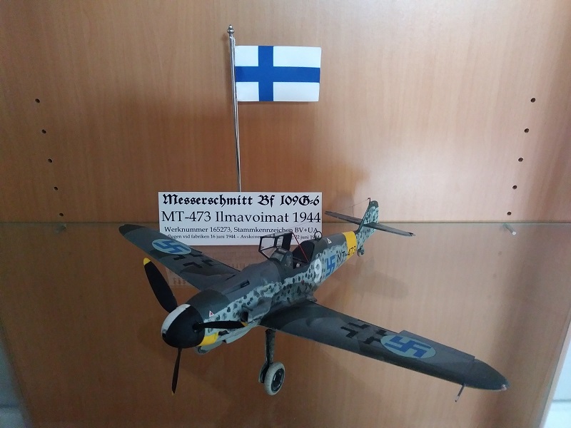 Revell Bf 109G-6 MT-473.jpg