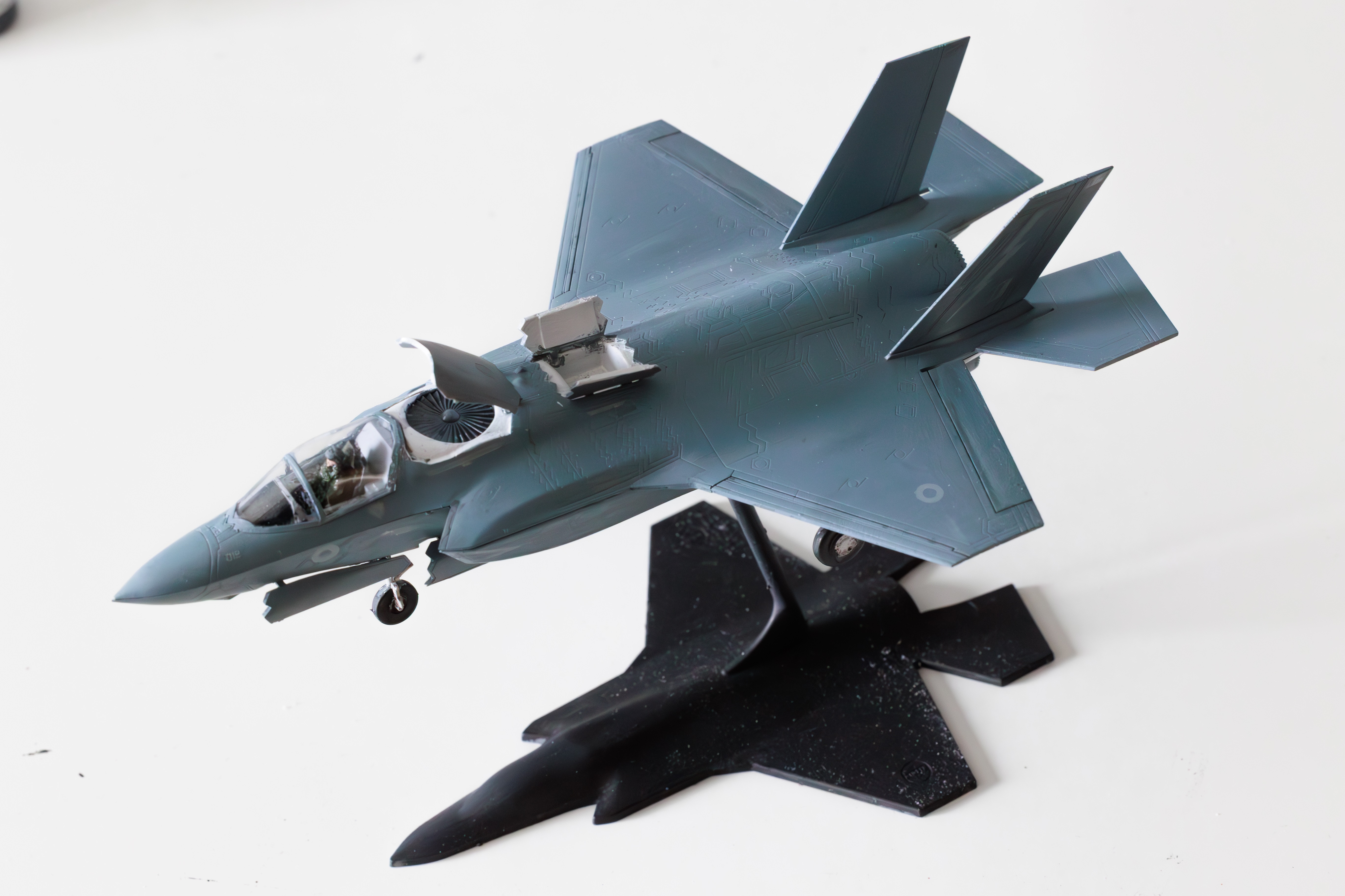 Airfix_F35_StarterSet.JPG