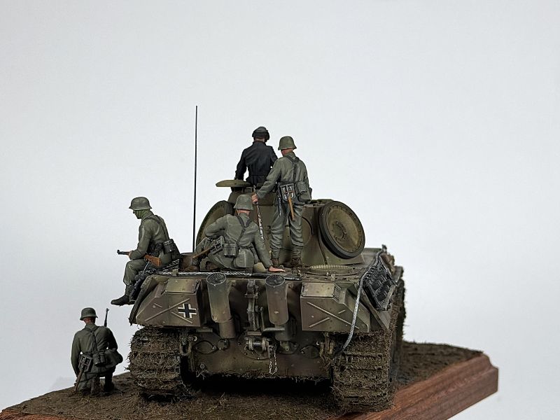 Modell Panther.40.jpg