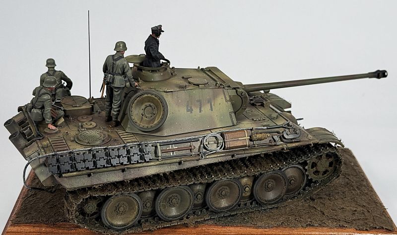 Modell Panther.44.jpg