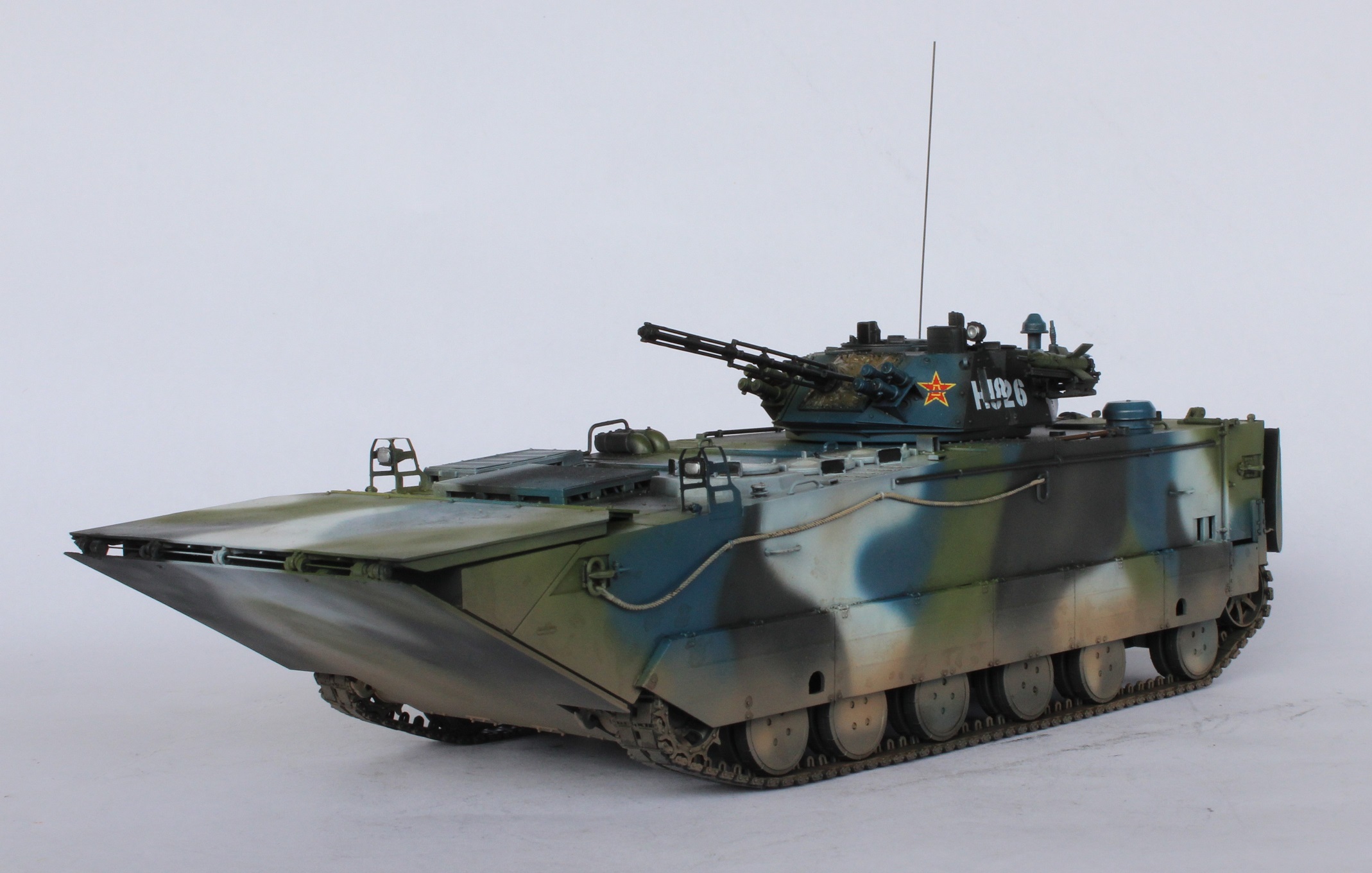 ZBD-05 foto1.jpg