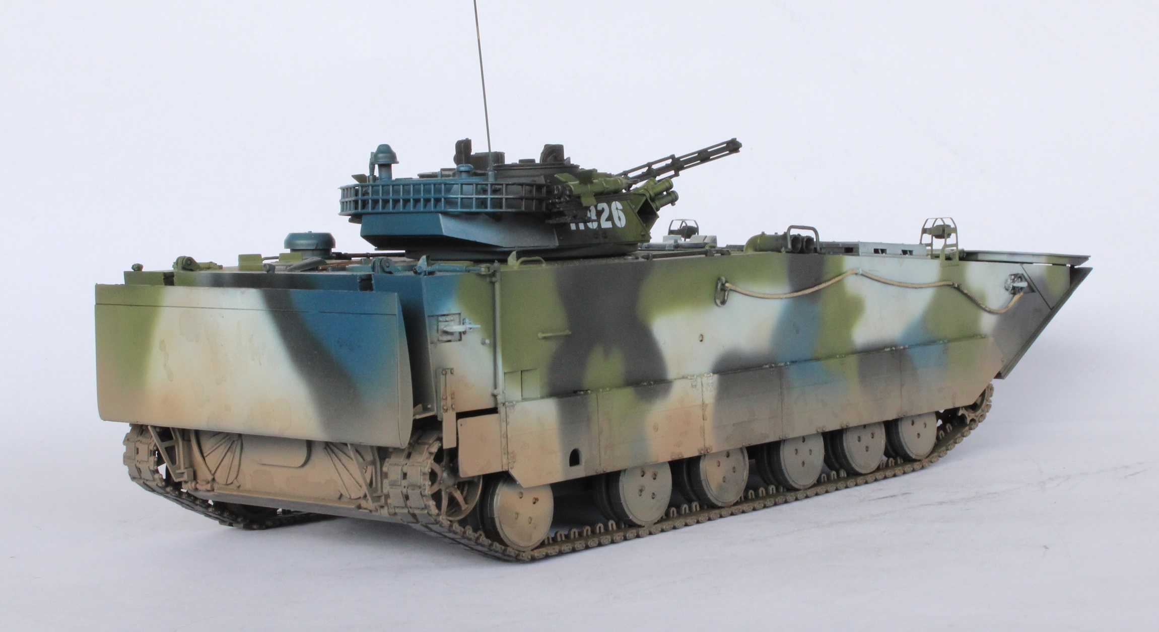 ZBD-05 foto2.jpg