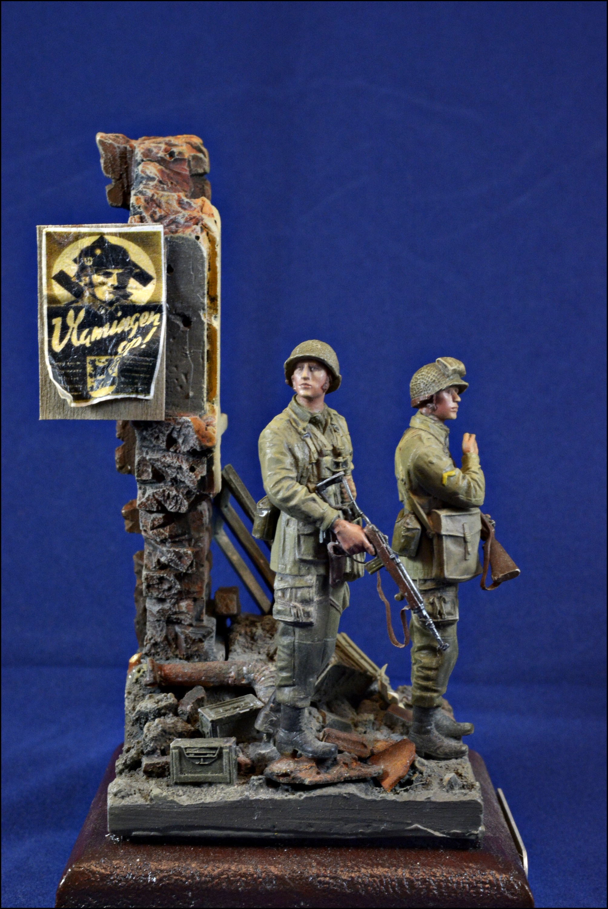 U.S. Airborne on Patrol 1:35