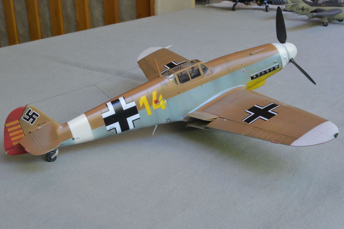 Trumpeter Messerschmitt Bf-109F-4-Trop_04 - kopia.jpg