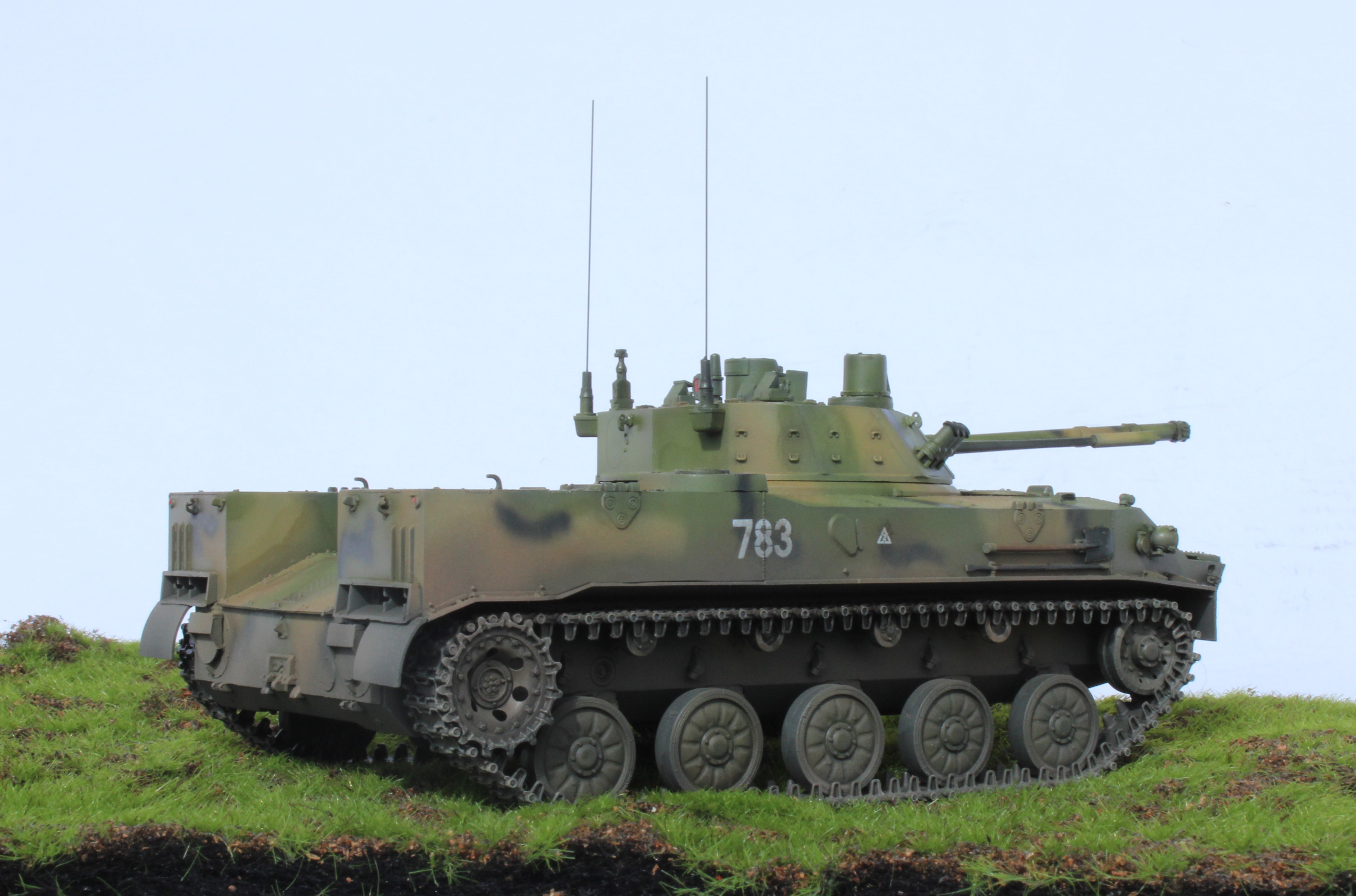 BMD-4 foto b2.jpg