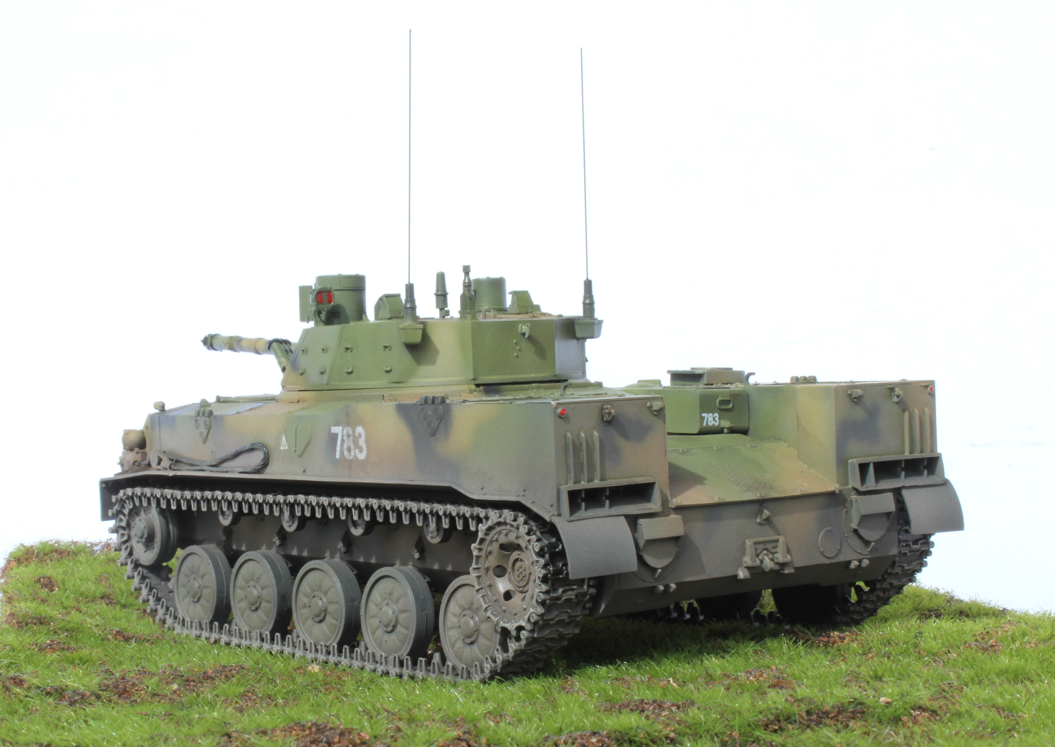 BMD-4 foto b3.jpg